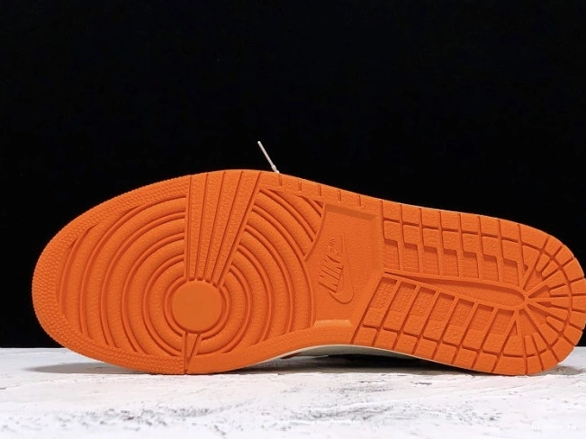 Cheap MAX Shattered Away 555088-113 Backboard Air Jordan 1 0704